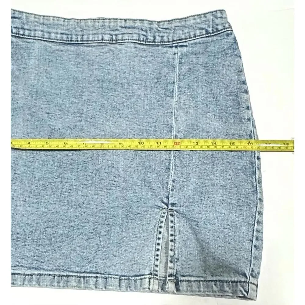 FB SISTER Light Wash Denim Blue Jeans Short Skirt Size M – Preowned
